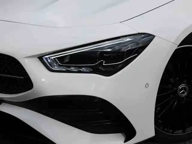 Mercedes-Benz CLA 220