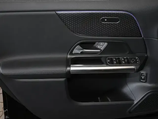 Mercedes-Benz GLA 180