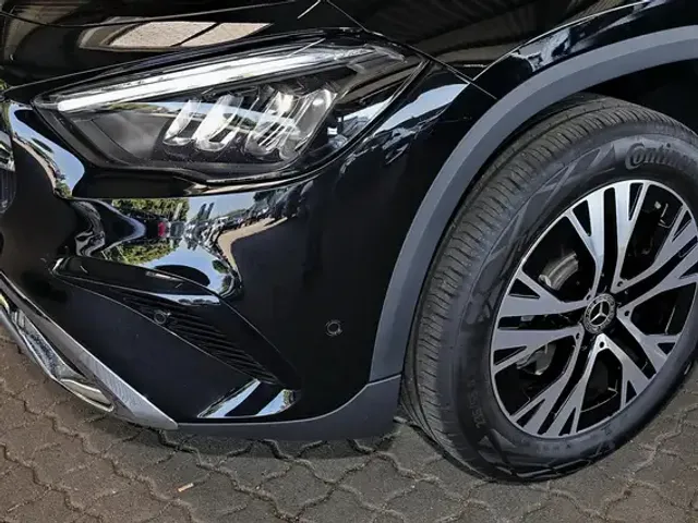 Mercedes-Benz GLA 180