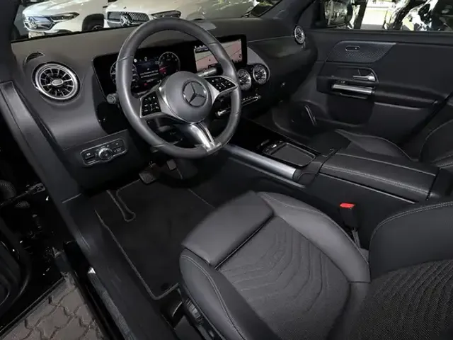 Mercedes-Benz GLA 180