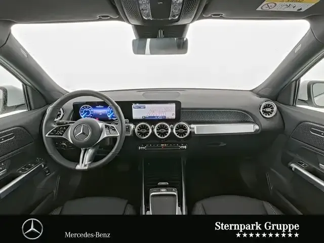 Mercedes-Benz EQB 300