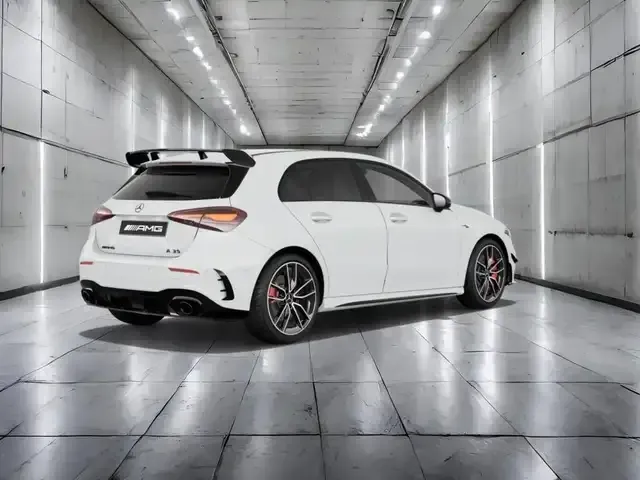 Mercedes-Benz A 35 AMG