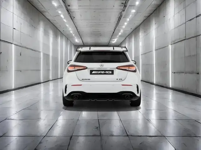 Mercedes-Benz A 35 AMG