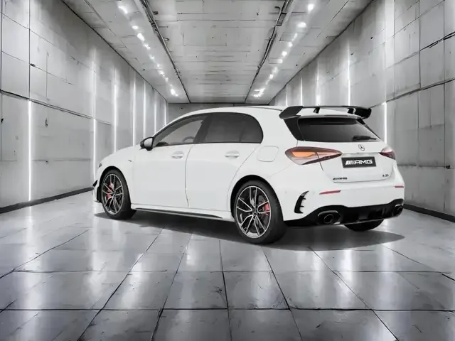 Mercedes-Benz A 35 AMG