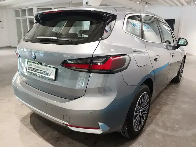 BMW 223