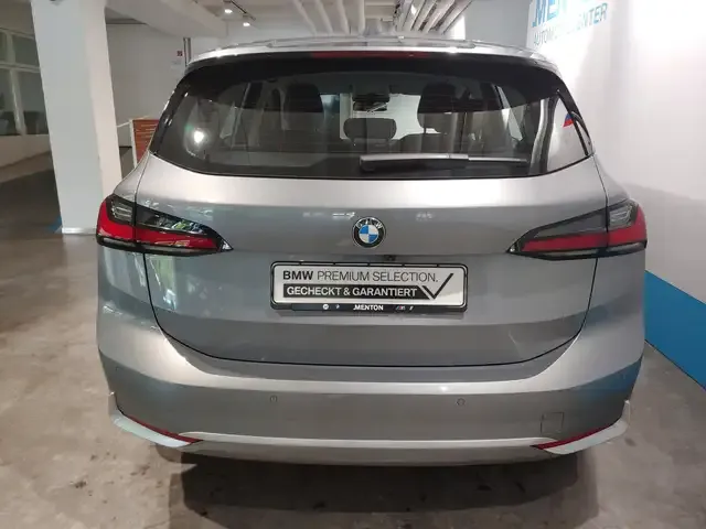 BMW 223
