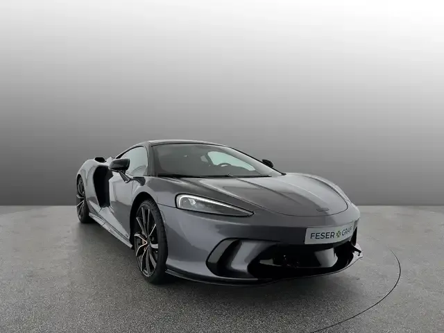 McLaren GT