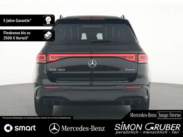 Mercedes-Benz EQB 300