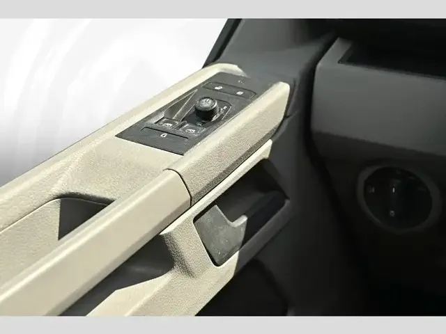 Volkswagen T6.1 Transporter