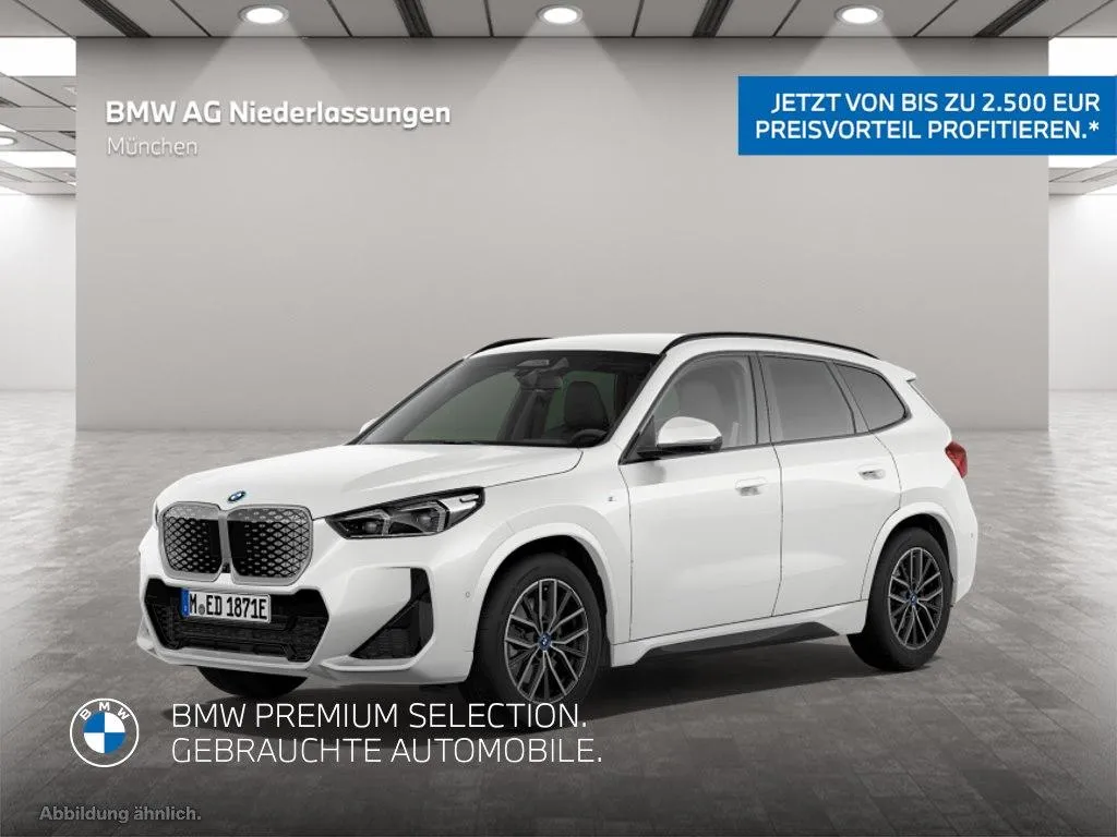 BMW iX1