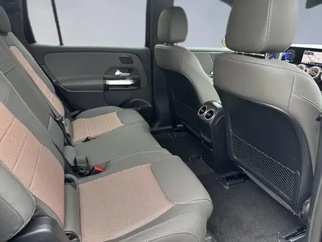 Mercedes-Benz EQB 300