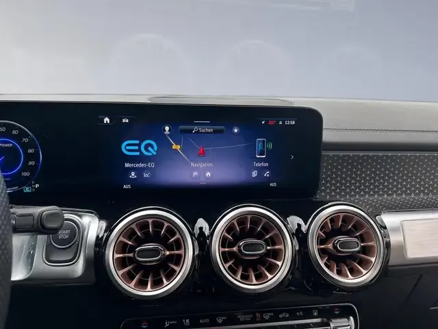 Mercedes-Benz EQB 300