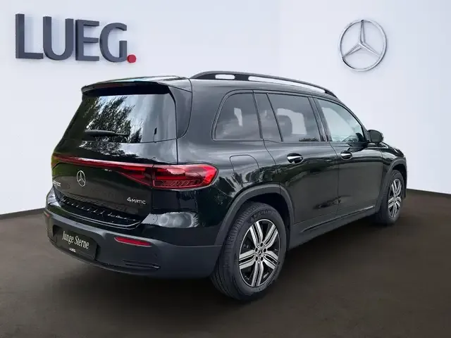 Mercedes-Benz EQB 300