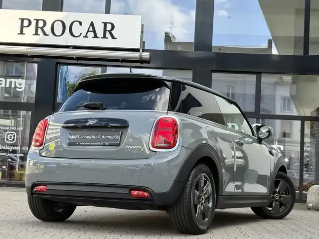 MINI Cooper SE