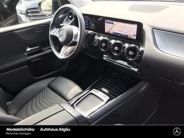 Mercedes-Benz B 250
