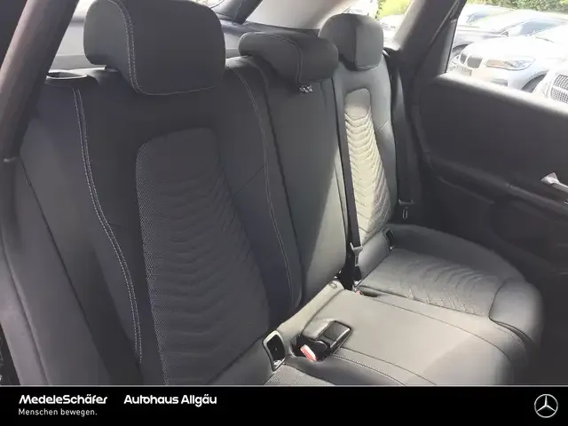 Mercedes-Benz B 250