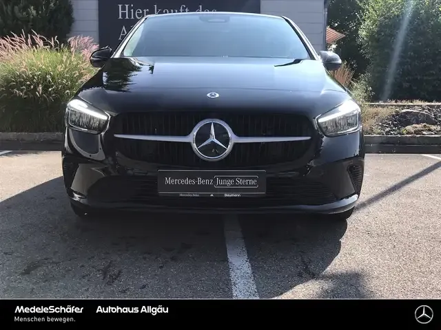 Mercedes-Benz B 250