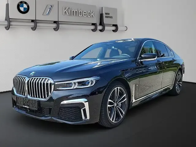 BMW 750
