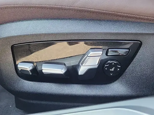 BMW 750