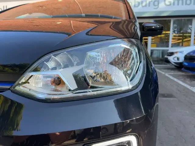 Volkswagen e-up!