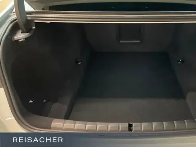 BMW 740