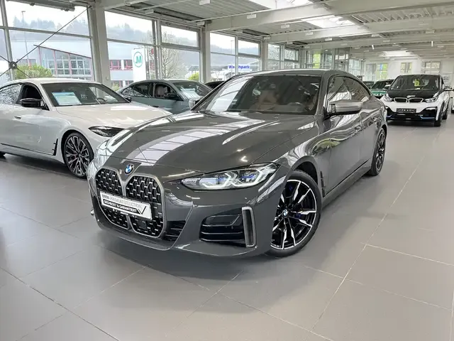 BMW 440