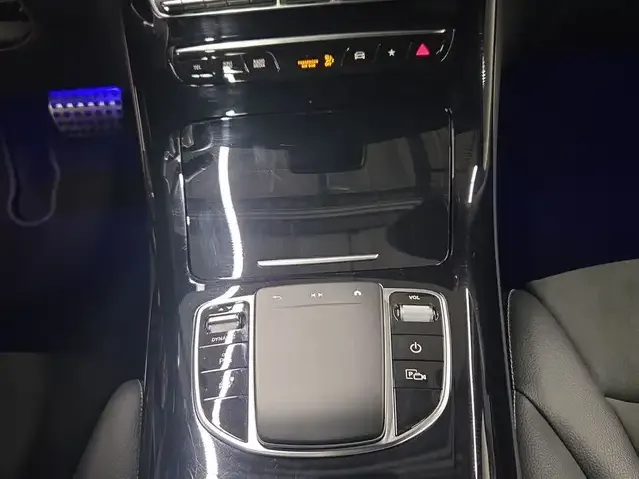 Mercedes-Benz EQC 400