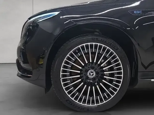 Mercedes-Benz EQC 400