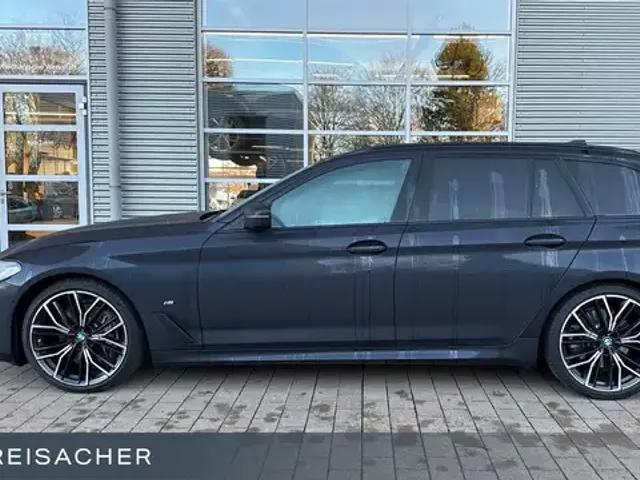 BMW 540