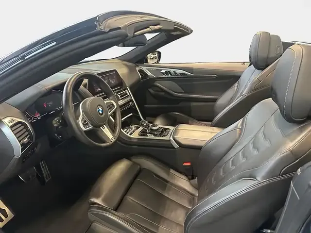BMW 840