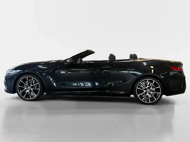 BMW 840
