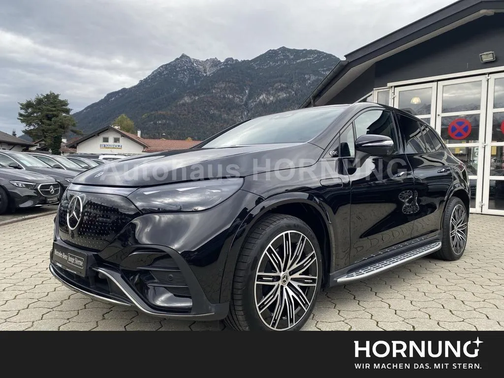 Mercedes-Benz EQE SUV