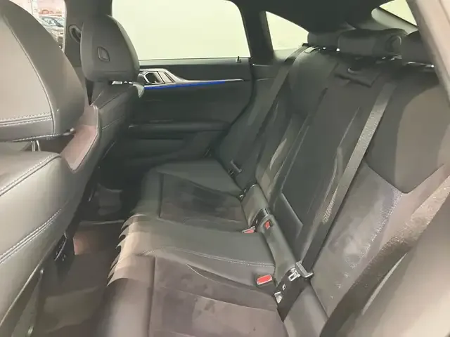 BMW 440