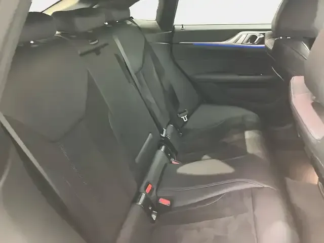 BMW 440