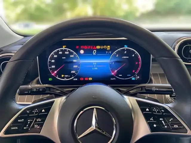 Mercedes-Benz C 220