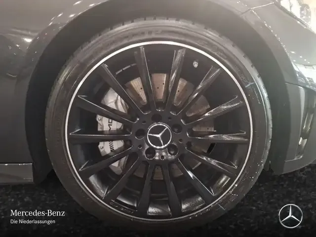 Mercedes-Benz C 43 AMG