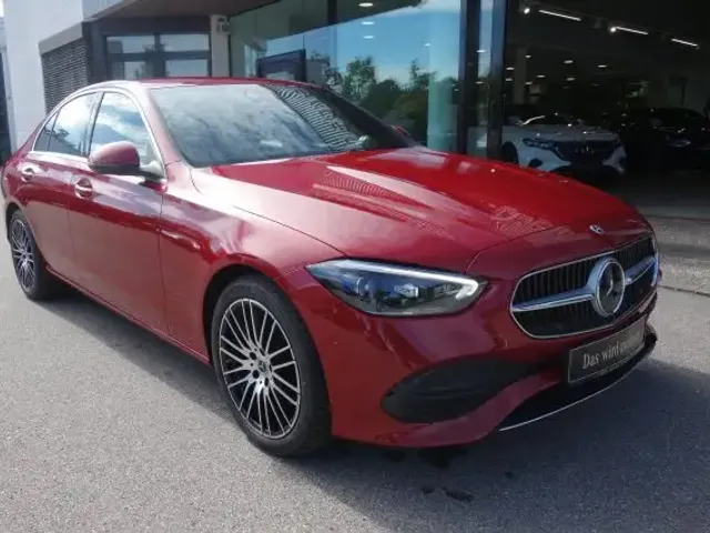 Mercedes-Benz C 200