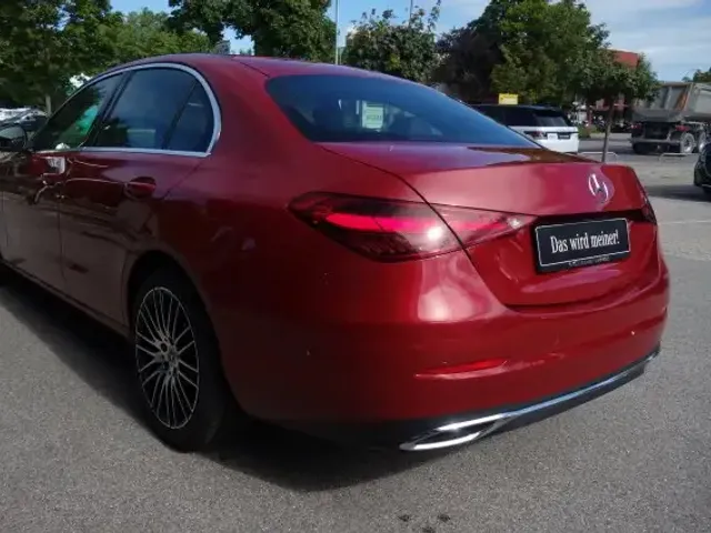 Mercedes-Benz C 200