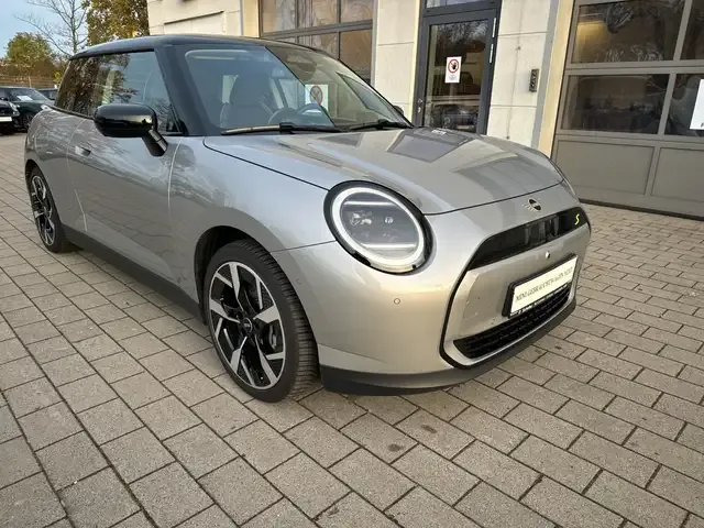 MINI Cooper SE
