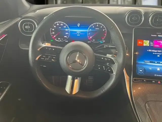 Mercedes-Benz GLC 200