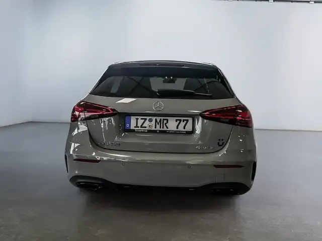 Mercedes-Benz A 250