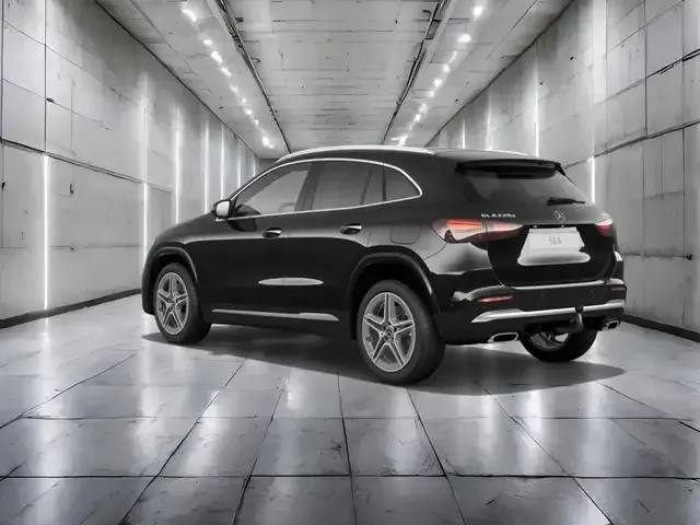 Mercedes-Benz GLA 220