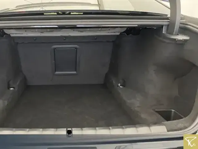 BMW 740