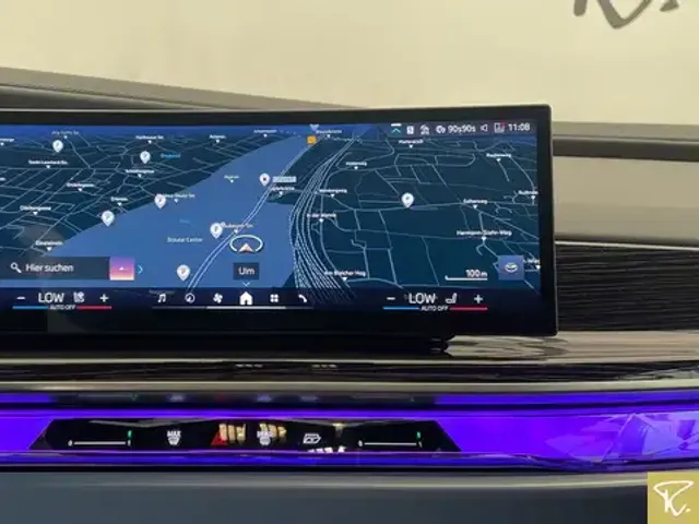 BMW 740