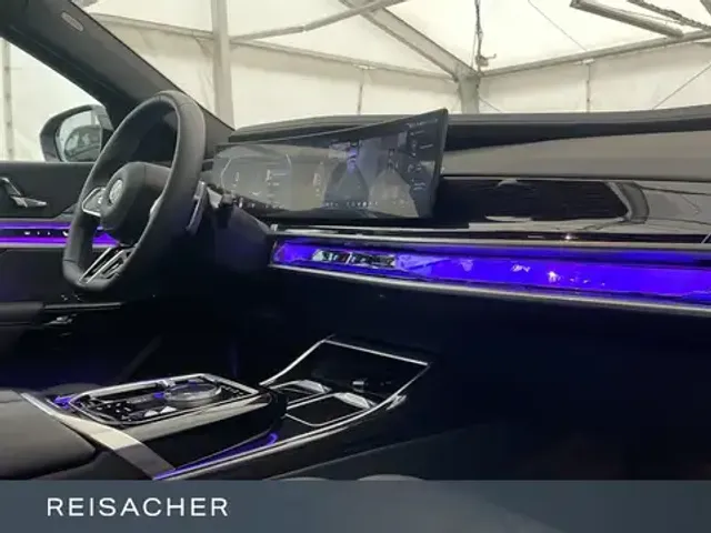 BMW 740