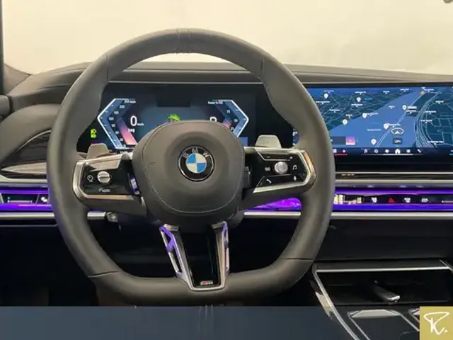 BMW 740