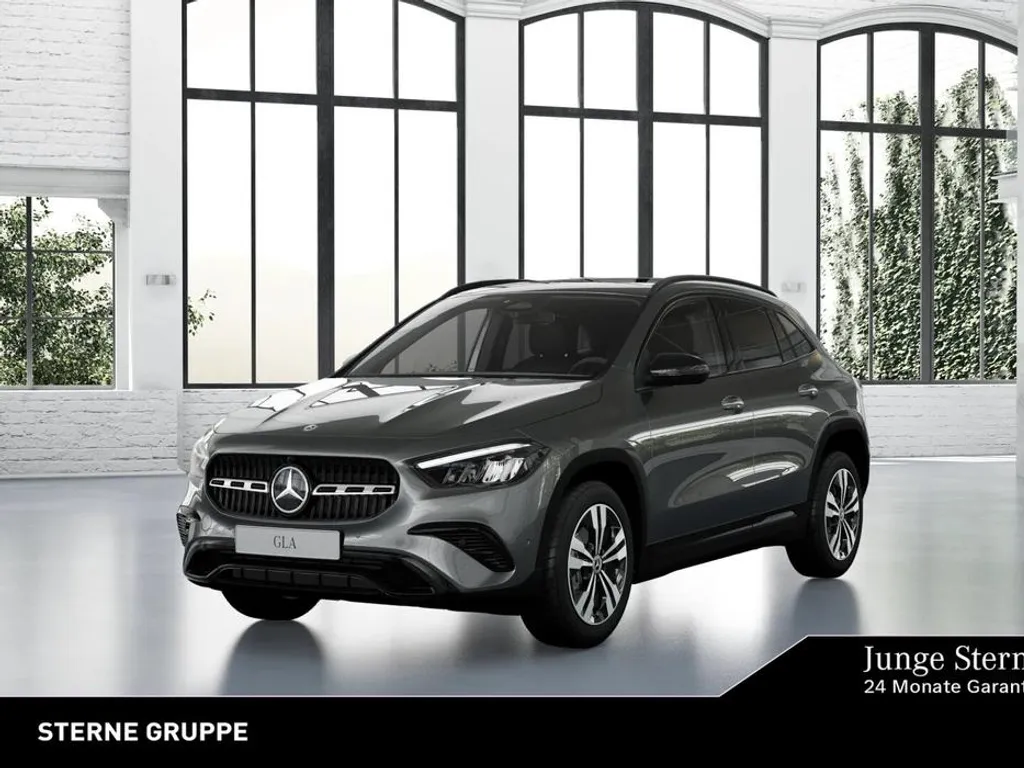 Mercedes-Benz GLA 200