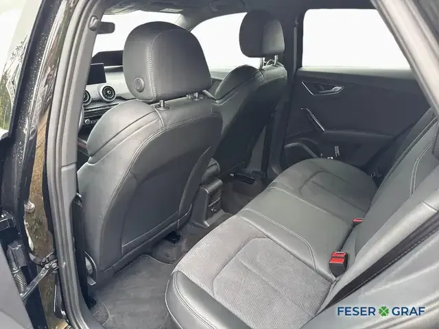 Audi SQ2