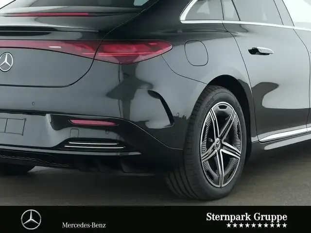 Mercedes-Benz EQE 350