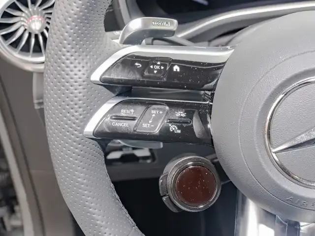 Mercedes-Benz SL 63 AMG